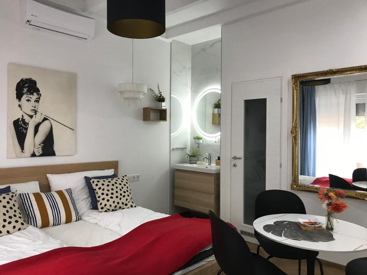 Greatforest Rosehill 2 Apartman -Bmw- Debrecen Ngoại thất bức ảnh