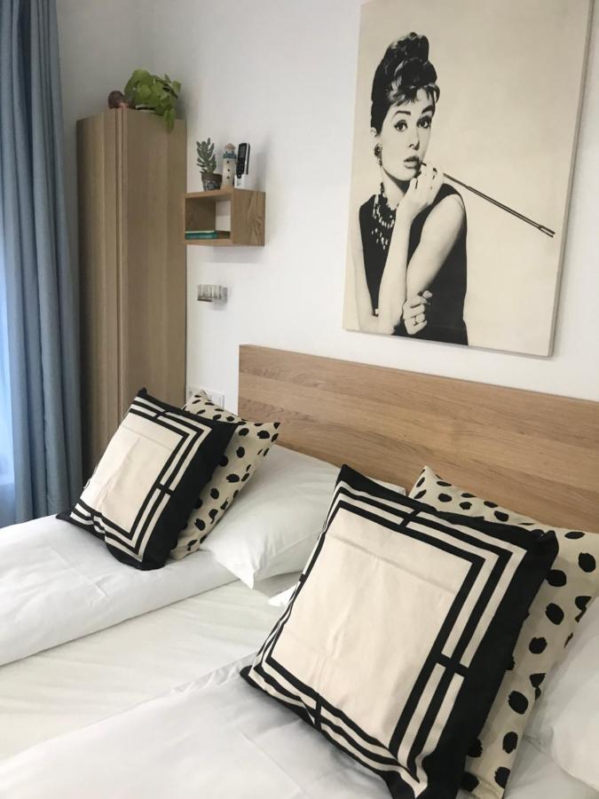 Greatforest Rosehill 2 Apartman -Bmw- Debrecen Ngoại thất bức ảnh