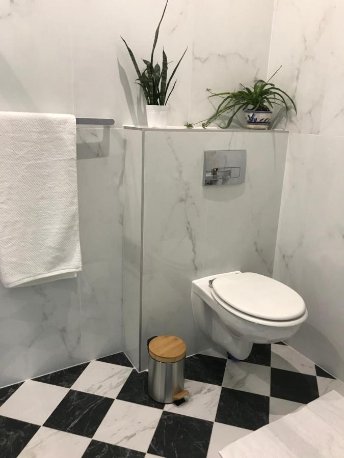Greatforest Rosehill 2 Apartman -Bmw- Debrecen Ngoại thất bức ảnh